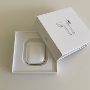 airpods charging case